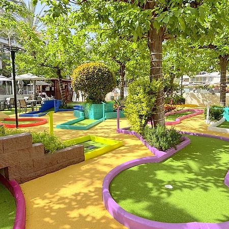 Rentalmar Navarra Family Suites Salou Exteriér fotografie