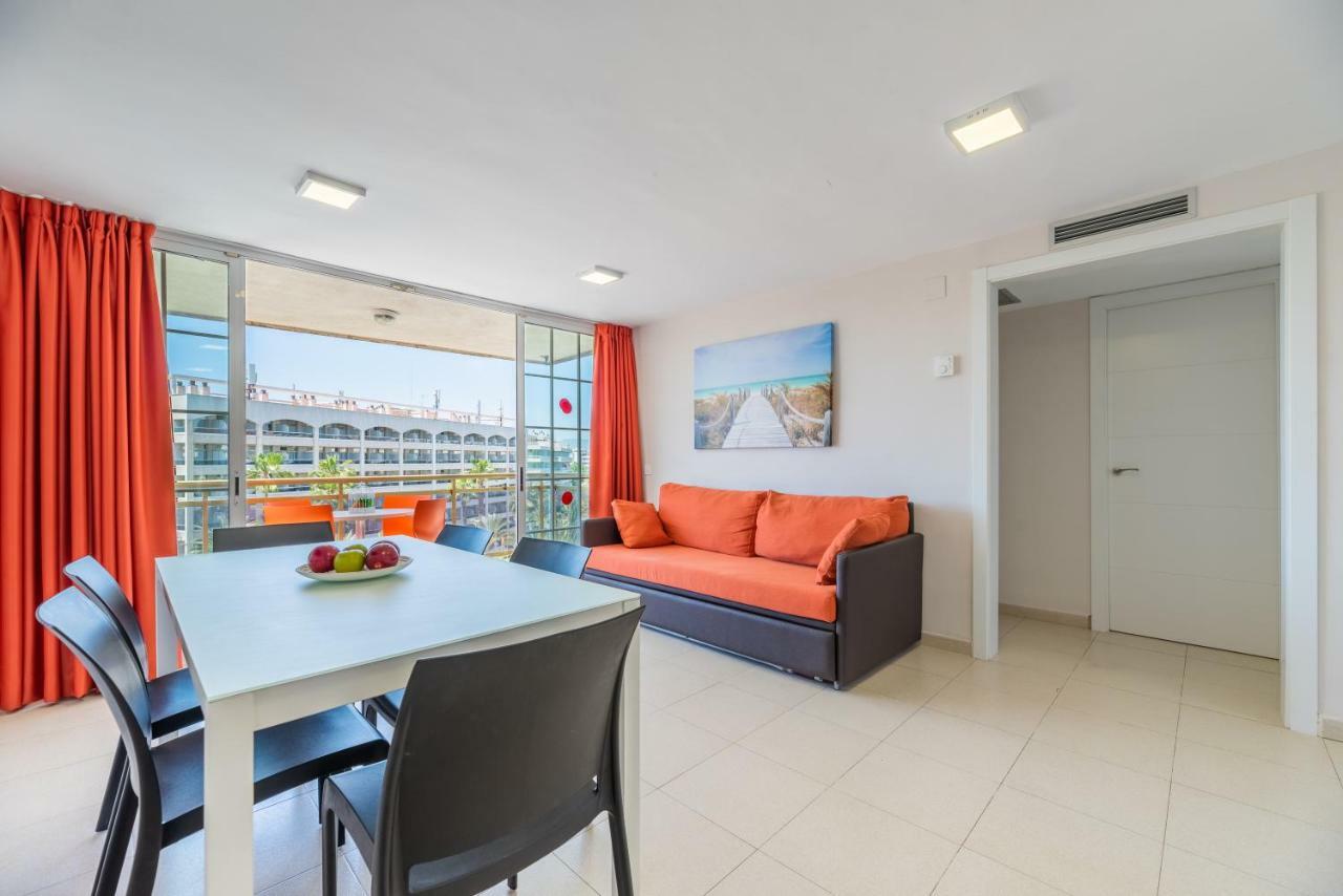 Rentalmar Navarra Family Suites Salou Exteriér fotografie