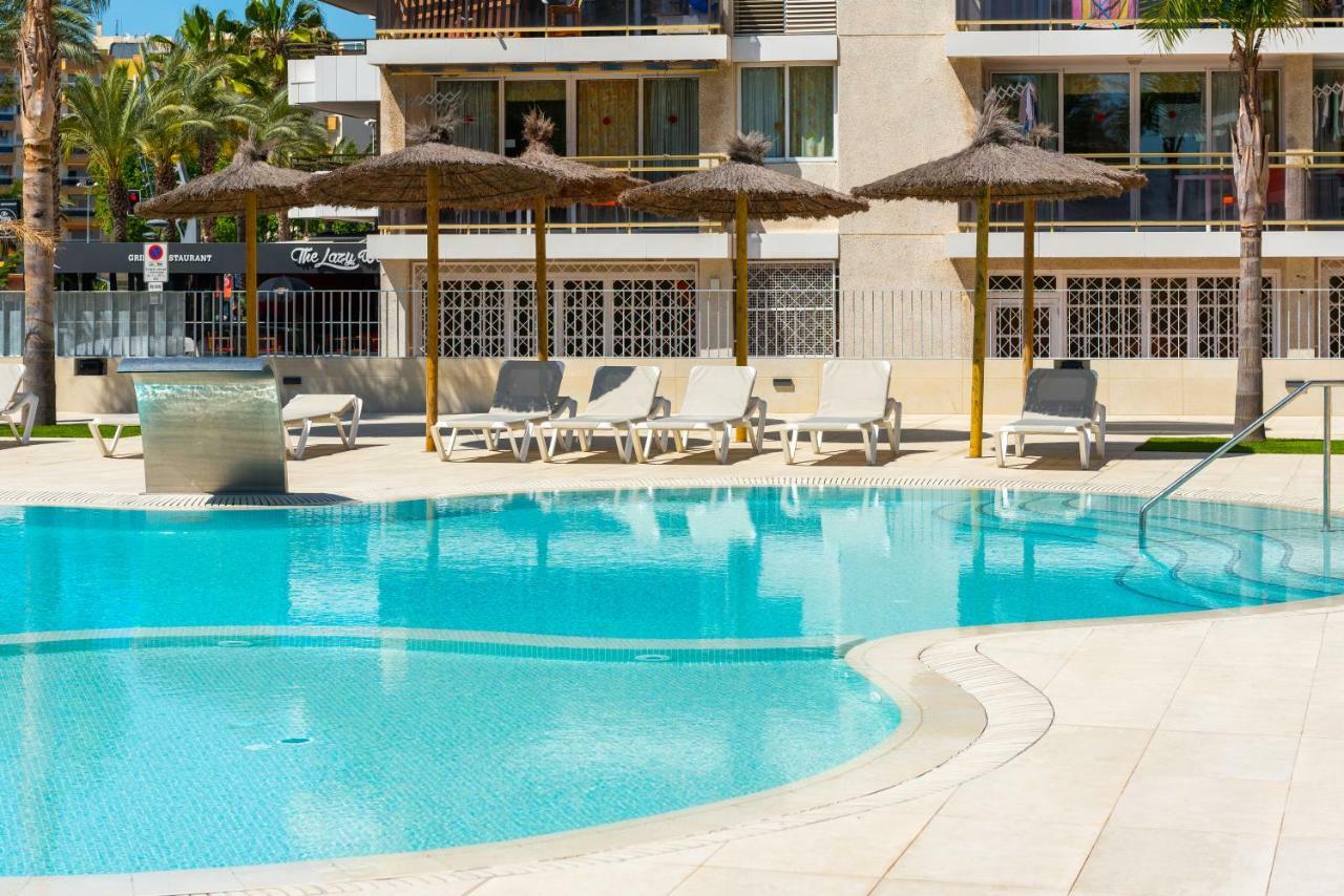 Rentalmar Navarra Family Suites Salou Exteriér fotografie
