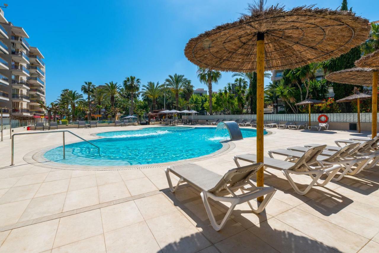 Rentalmar Navarra Family Suites Salou Exteriér fotografie